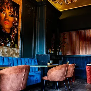 Grand Cafe Deight Hotel